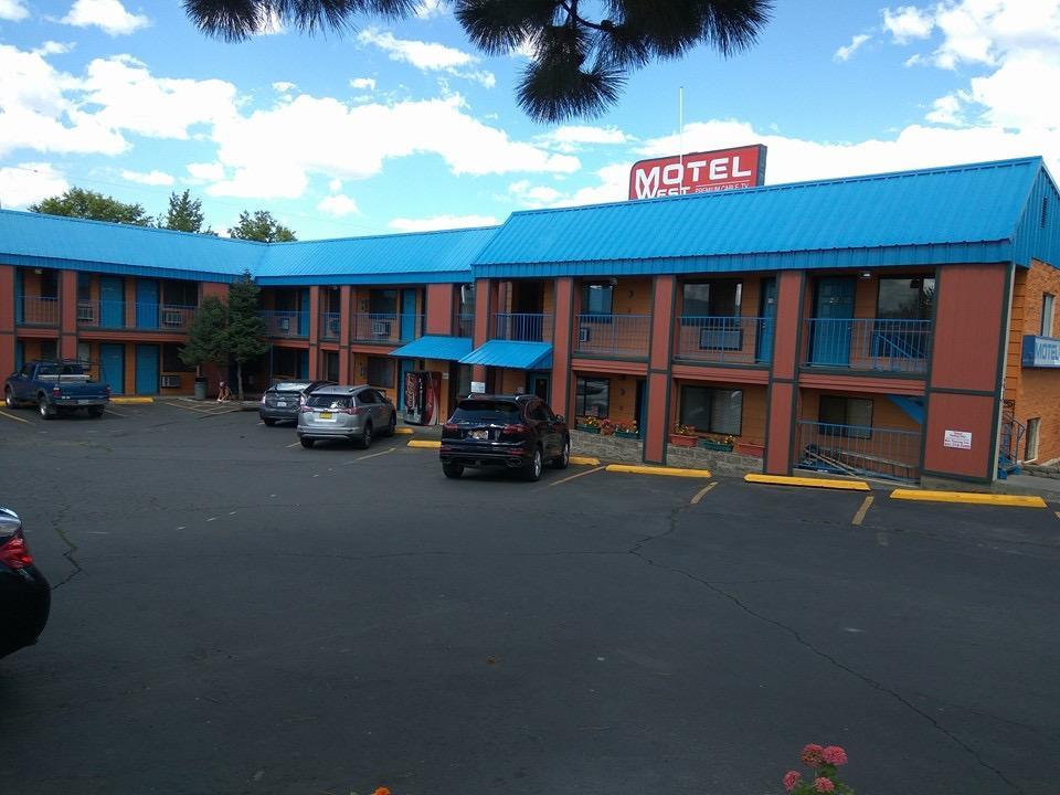 بيند Motel West المظهر الخارجي الصورة