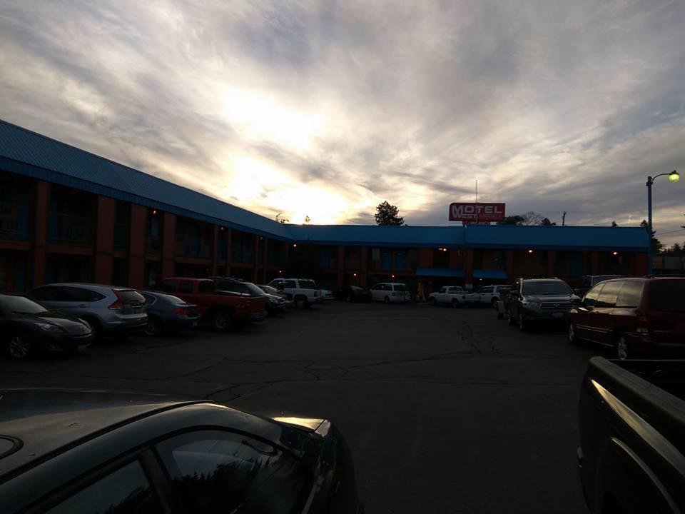 بيند Motel West المظهر الخارجي الصورة