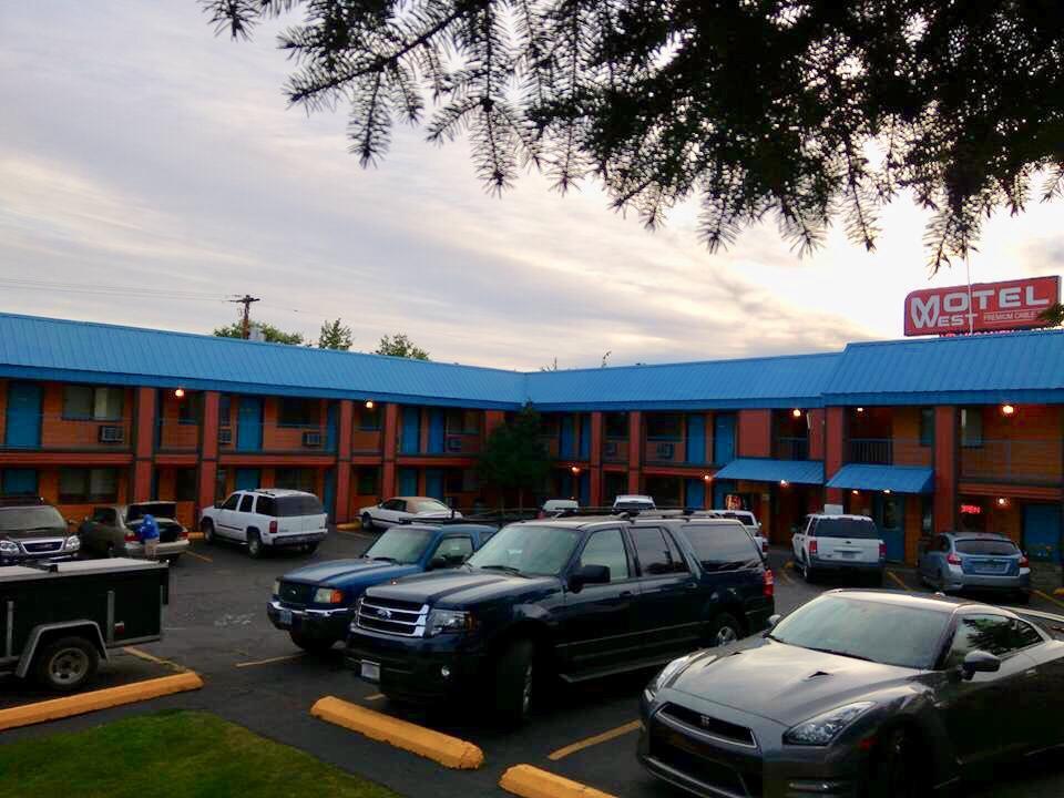بيند Motel West المظهر الخارجي الصورة