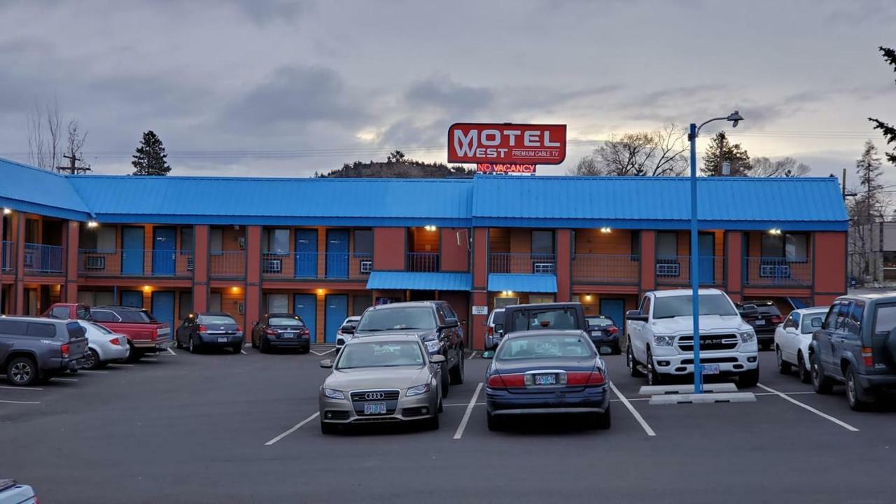 بيند Motel West المظهر الخارجي الصورة